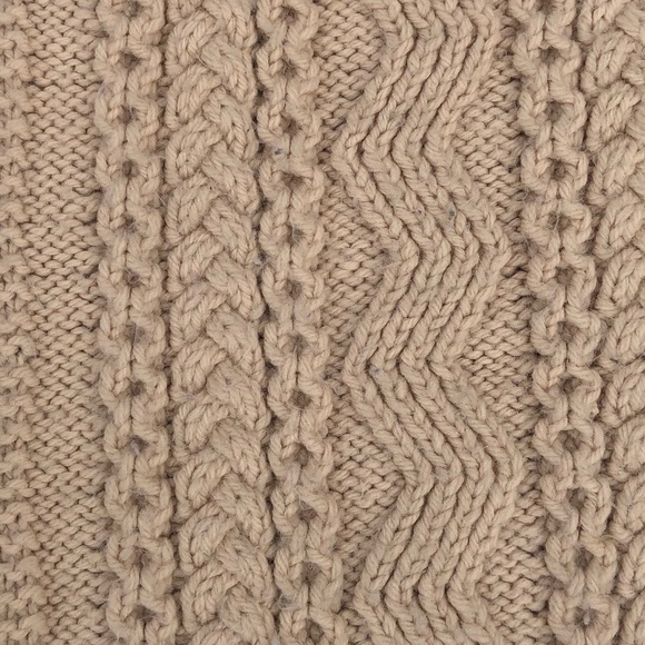 Vintage Hand Knitted Aran Cardigan - Acrylic yarn - L - cream tan colour - Picture 8 of 8